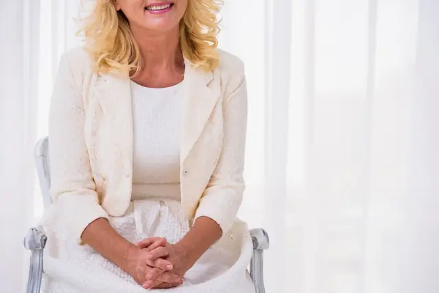 Feature image for the article: Why hormone testing matters in perimenopause