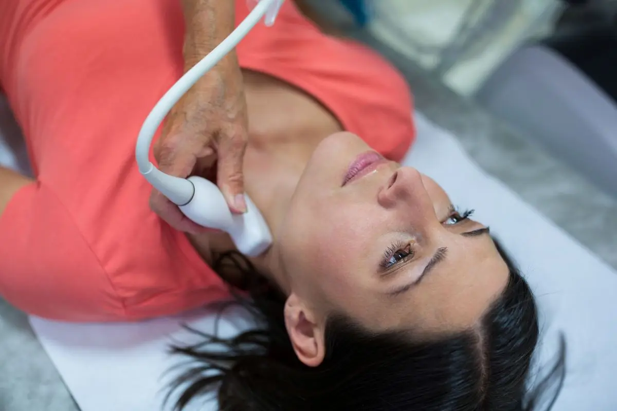 Feature image for the article: What is a carotid artery scan, and should you have one?